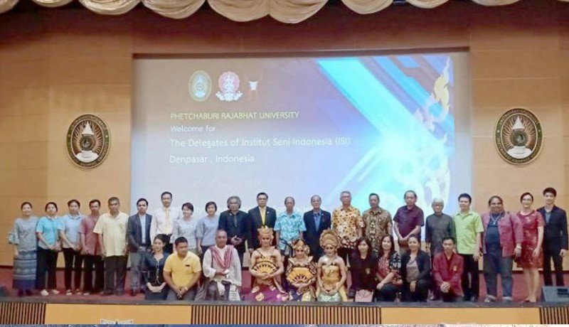ISI Denpasar dan Petchaburi University Thailand Perkuat Kerja Sama